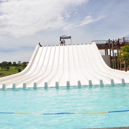 Piazza Acesso Ao Acqua Park Diroma Caldas Novas Lejlighed Eksteriør billede